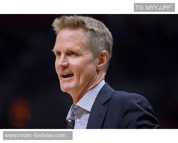 科尔谈球队健康管理强调保持首发阵容连续出战的挑战