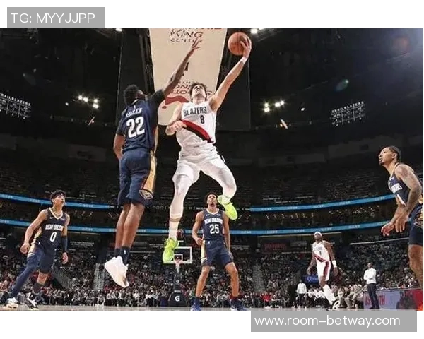 开拓者在半场战报中领先爵士21分阿夫迪亚贡献23分7篮板表现出色