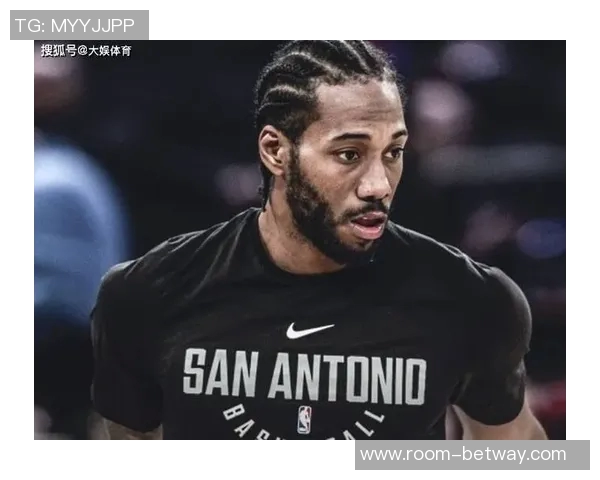 莱昂纳德全能表现助力球队20投10中斩获25分3篮板4助攻3抢断展现实力