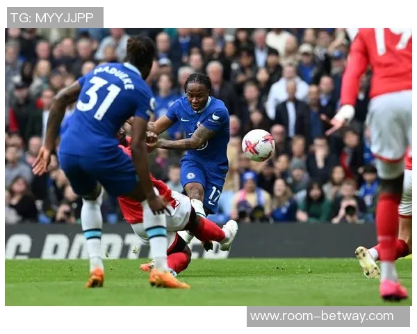 切尔西获格伊四十万分成相当于斯特林九天工资被弃用的代价