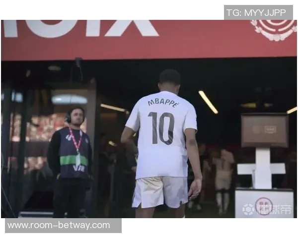 姆巴佩开局进球数追平巅峰C罗同期数据成皇马进球主力